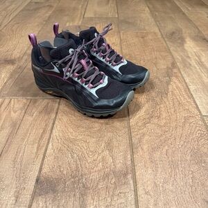 Merrell Siren Edge Women’s Size  7 US Vibram Black/Purple Trail Hiking Shoes